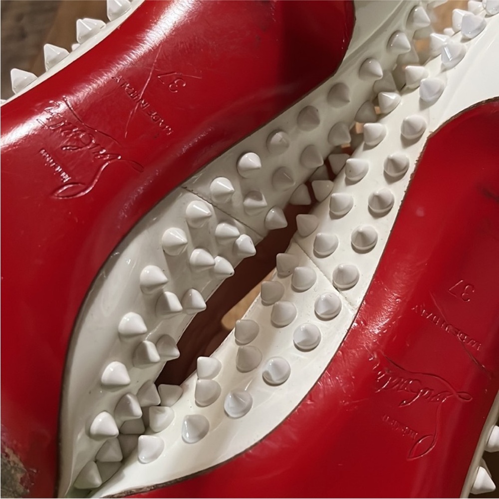 Christian Louboutin Studded White Pigalle 120 Patent 37 - Picture 6 of 15